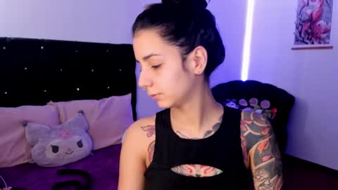 Snapshot of alicewoodville chatting on 12/08/24, 07:00 Alice online show from 12/08/24, 07:00