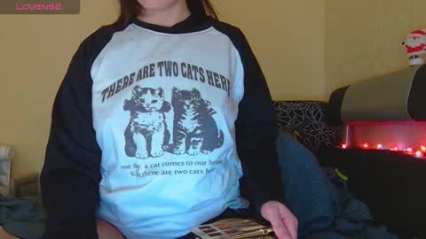 AliceWoolfy online show from 12/21/25, 12:51