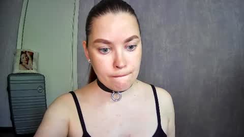 Snapshot of alicexfresh chatting on 06/17/26, 11:56 AlicexFresh online show from 06/17/26, 11:56