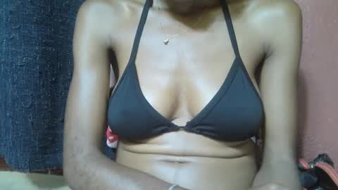 Snapshot of alicia253177 chatting on 03/01/25, 12:12 alicia253177 online show from 03/01/25, 12:12