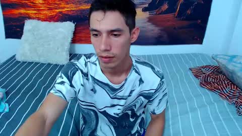 CATALINA Y ANDRES online show from 01/28/25, 02:11