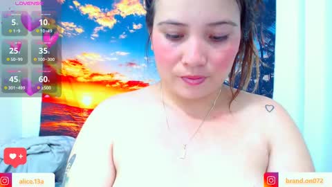 CATALINA Y ANDRES online show from 02/01/25, 02:37