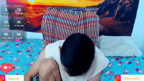 CATALINA Y ANDRES online show from 02/14/25, 08:15