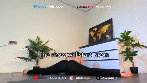 Alicia online show from 05/22/26, 04:12