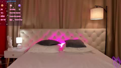 Mia online show from 02/22/26, 02:02