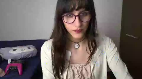 Snapshot of alicia_love29 chatting on 01/07/25, 01:38 Alice online show from 01/07/25, 01:38