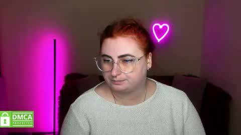 Snapshot of alicia_side_red chatting on 11/02/25, 06:27 Alicia online show from 11/02/25, 06:27