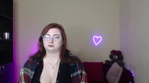 Alicia online show from 04/14/26, 06:08