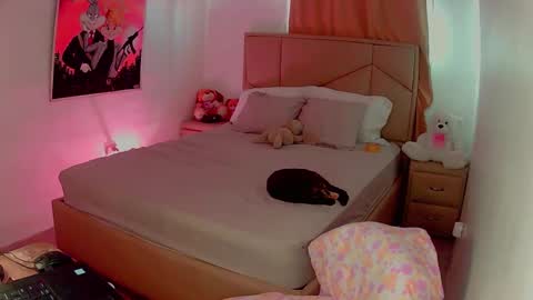 aliciabiden online show from 02/17/25, 05:32