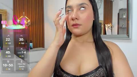 Snapshot of aliciatarly chatting on 11/07/25, 07:25 ALICIA online show from 11/07/25, 07:25