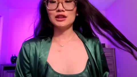 Alicia Hebi online show from 09/27/25, 05:07