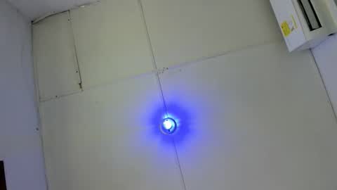 Snapshot of alicie_ebony1 chatting on 10/16/25, 09:10 luisa online show from 10/16/25, 09:10