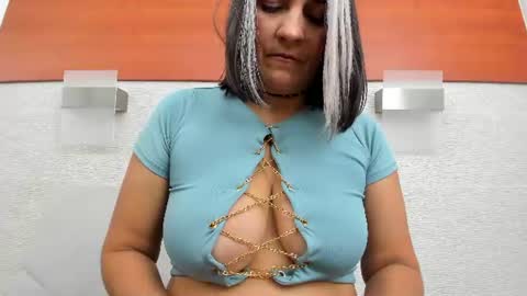 im tutti online show from 06/22/26, 02:46