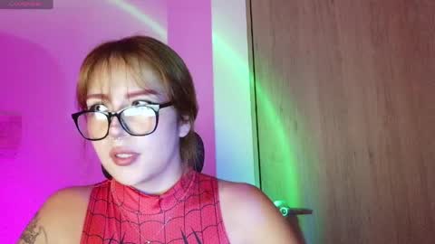 aliciia_23 online show from 03/25/26, 11:44