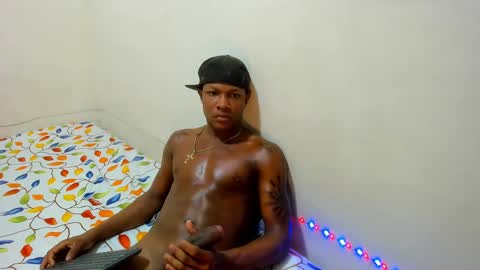 Snapshot of alid_17 chatting on 12/04/24, 11:19 Alid 17 online show from 12/04/24, 11:19