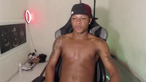 Snapshot of alid_17 chatting on 01/02/25, 04:13 Alid 17 online show from 01/02/25, 04:13