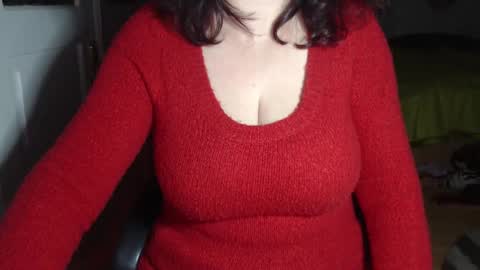 Snapshot of alidue chatting on 01/13/25, 08:58 Alidue online show from 01/13/25, 08:58