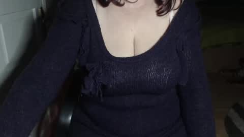 Snapshot of alidue chatting on 01/26/25, 08:23 Alidue online show from 01/26/25, 08:23