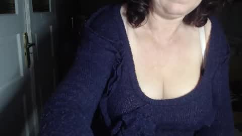 Snapshot of alidue chatting on 09/30/25, 07:41 Alidue online show from 09/30/25, 07:41