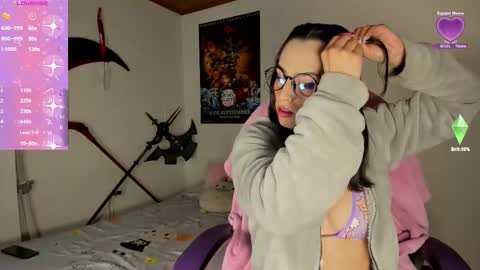 Aiko  Independent Model  online show from 11/01/25, 10:23