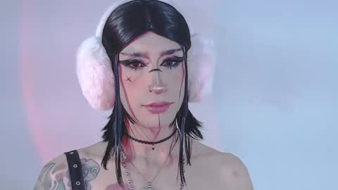     online show from 05/15/26, 11:56