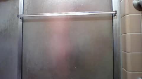 Snapshot of alienlove23 chatting on 01/06/26, 10:34 alienlove23 online show from 01/06/26, 10:34