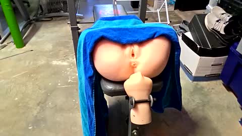 Doll Destroyer online show from 04/21/26, 01:50