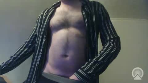 Snapshot of aligator2001 chatting on 11/02/25, 06:32 daddy online show from 11/02/25, 06:32