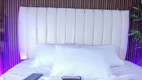 Snapshot of alihamilton_ chatting on 09/23/25, 11:41 Aliha online show from 09/23/25, 11:41