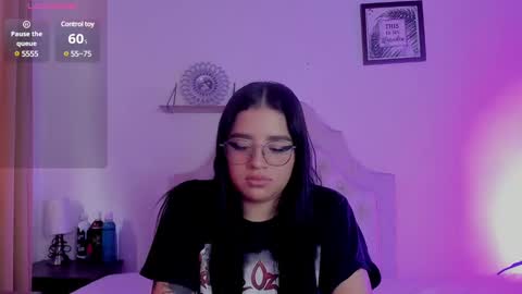 Snapshot of aliice_walker_ chatting on 02/03/25, 03:17 aliice_walker_ online show from 02/03/25, 03:17