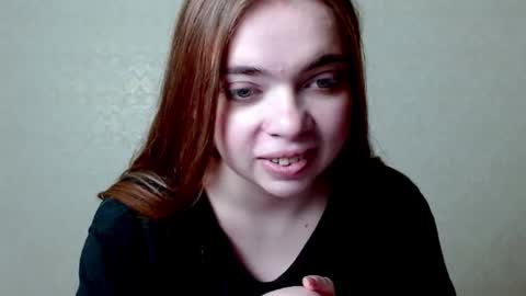 Snapshot of aliiice_stone chatting on 02/20/25, 01:03 Alice online show from 02/20/25, 01:03