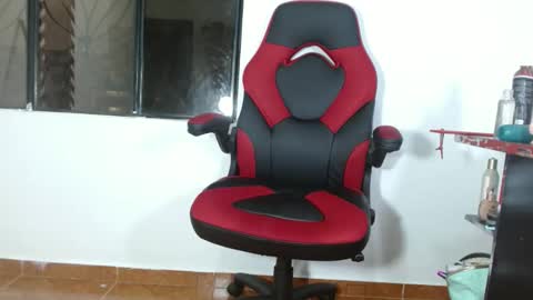 Snapshot of aliison_hot_84463 chatting on 01/29/25, 02:53 Michelle online show from 01/29/25, 02:53