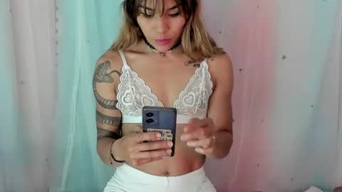 aliissa moree online show from 11/22/25, 09:14