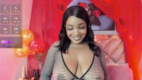 Snapshot of aliisson_cruz chatting on 02/17/25, 12:16 Alisson online show from 02/17/25, 12:16