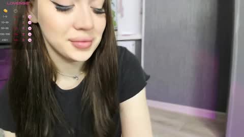 Snapshot of alina_39 chatting on 03/09/25, 05:17 alina_39 online show from 03/09/25, 05:17