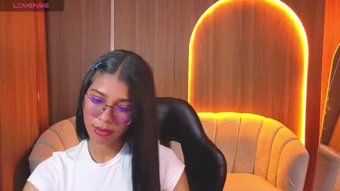 alina_b_ online show from 01/15/26, 08:45