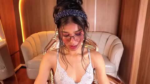 alina_b_ online show from 03/05/26, 08:16