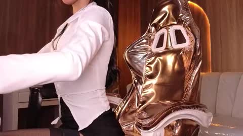 alina_b_ online show from 03/10/26, 08:14