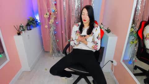 Alina online show from 12/21/24, 11:11