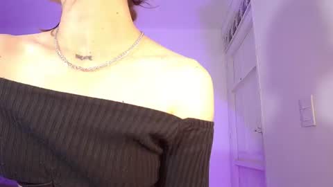 Snapshot of alina_lee01 chatting on 07/27/26, 12:17 NYX online show from 07/27/26, 12:17
