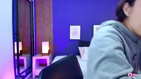 Alina online show from 10/30/25, 11:22