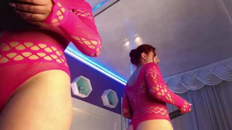 Snapshot of alina_milan chatting on 01/16/25, 03:46 1 online show from 01/16/25, 03:46