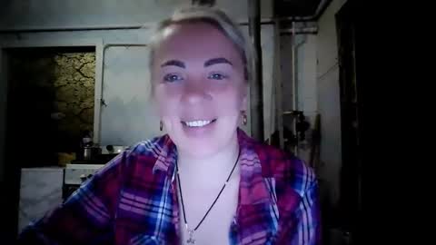 Alina online show from 04/15/26, 05:14