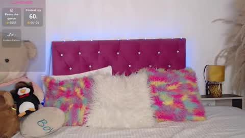 Snapshot of alinakiss_ chatting on 10/08/25, 05:38 lili online show from 10/08/25, 05:38