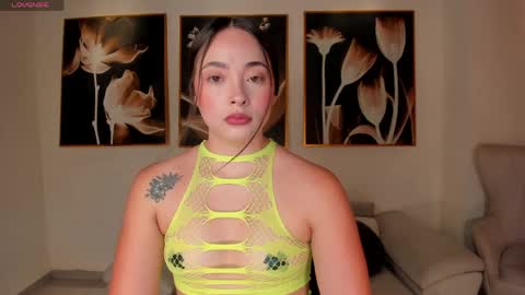 alinakravitz_ online show from 03/28/26, 06:51