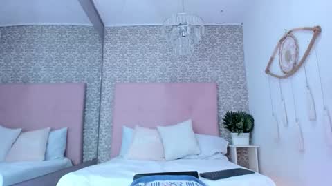 AlinaSimmons online show from 03/17/26, 07:17