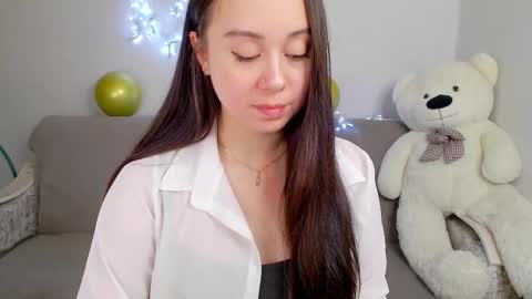 AlinaXRose online show from 09/23/25, 09:40