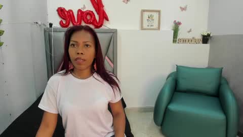 Snapshot of alinazyxelle chatting on 04/09/26, 11:59 Alina online show from 04/09/26, 11:59