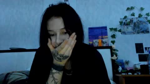 Aline Greeeen online show from 12/07/24, 04:36