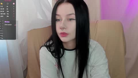 Aline Greeeen online show from 01/27/25, 06:41